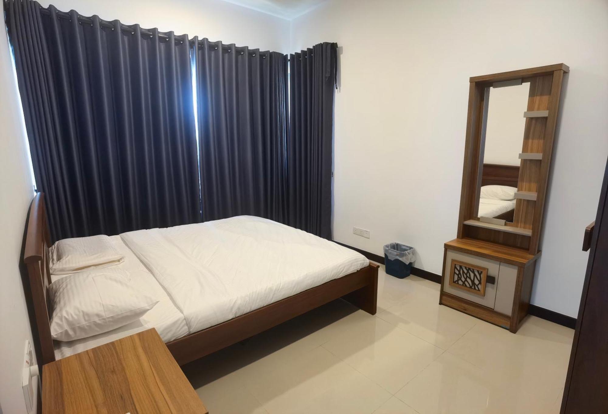 Trizen J&j Future Ment Apartment Colombo