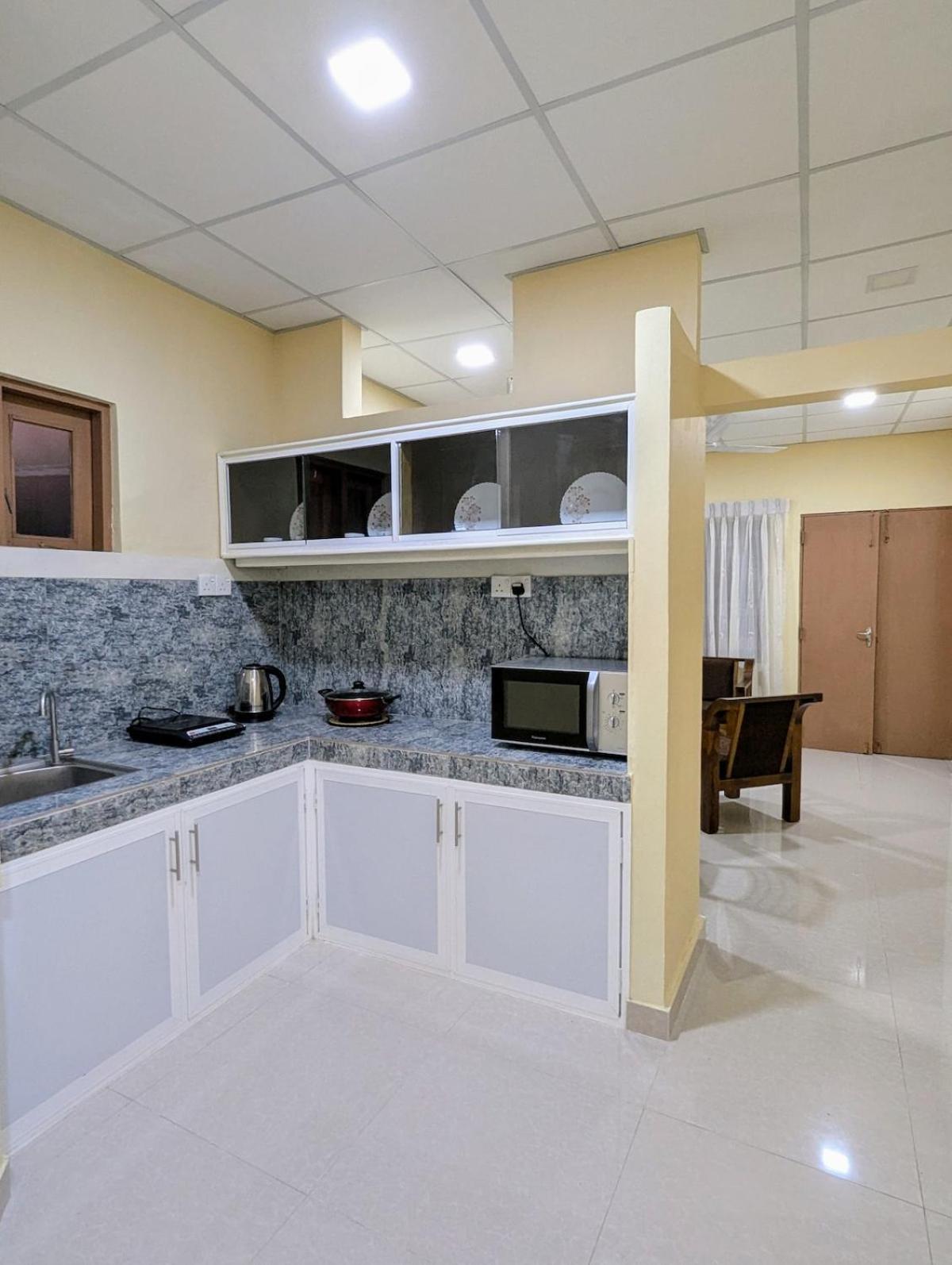 Apartamento Ocean Breeze Retreat Coastal Getaway In
