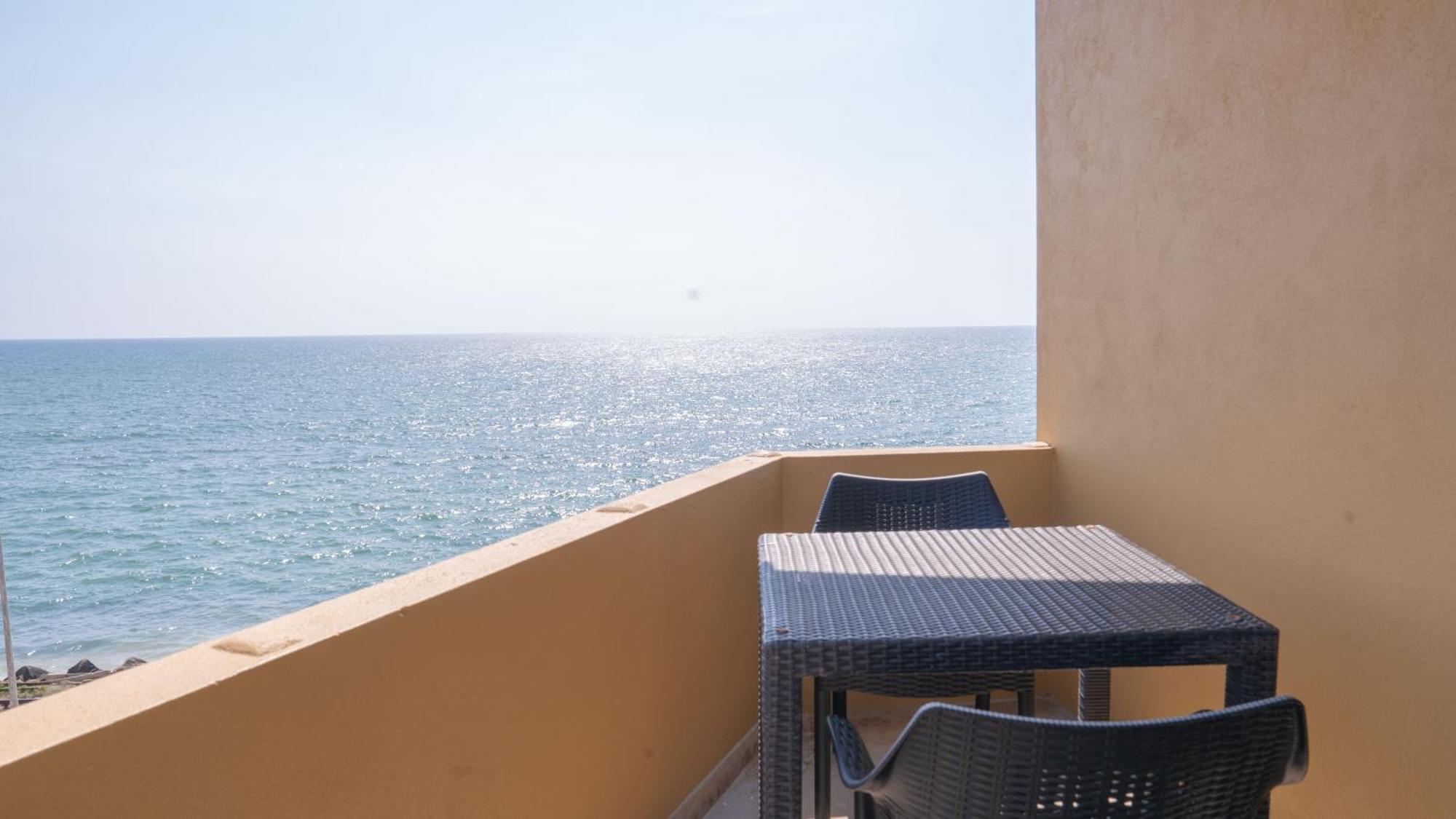 The Ocean Front By The Serendipity Collection Hotel Colombo