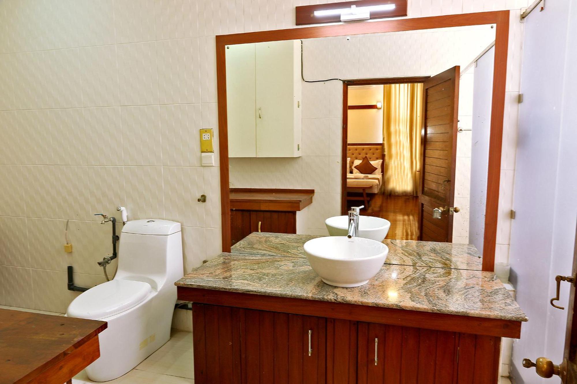 7 Horton * Colombo