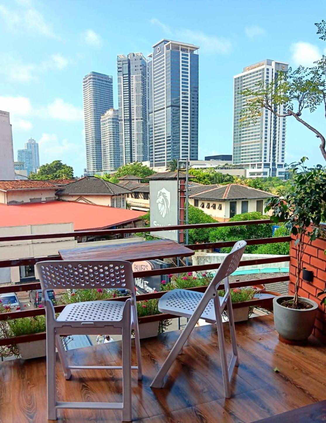 Regent Residencies - * Colombo