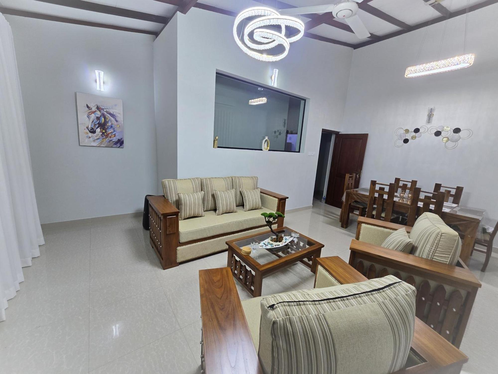 Kohomba Gaha Residencies 7 Holiday home