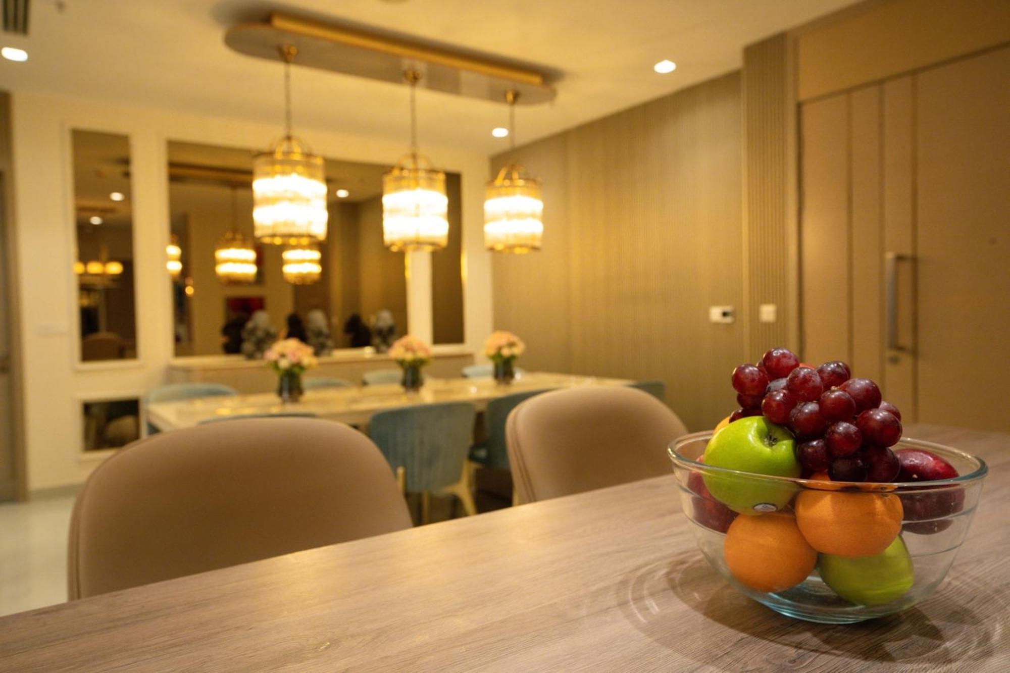 Luxury 3br Sky Rise Apartment