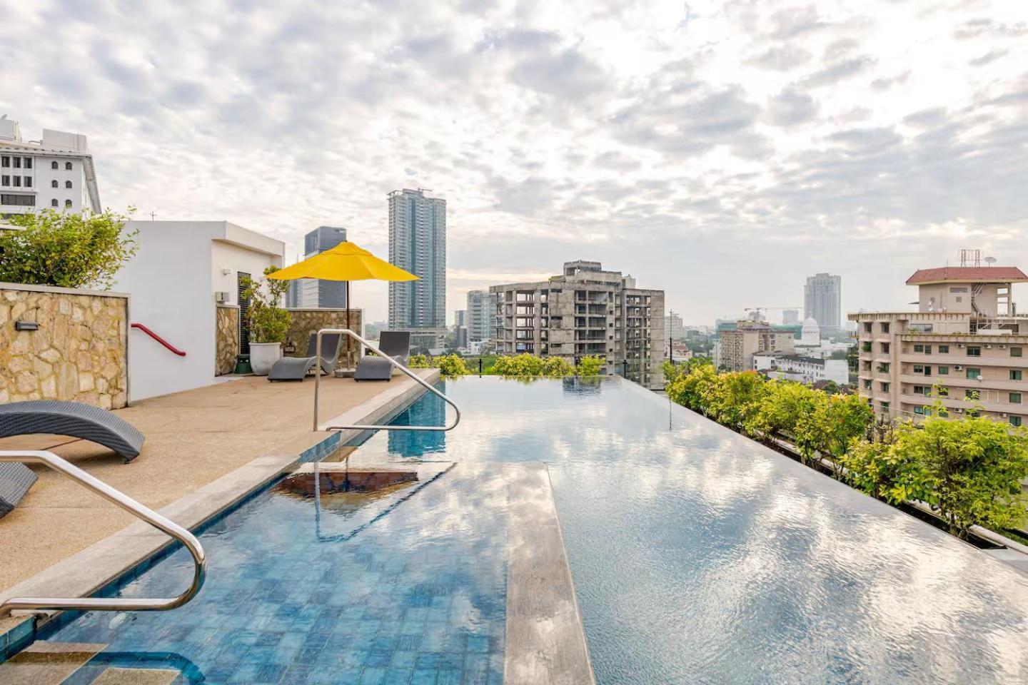 Aparthotel Vaux Park Street - A Collection Of 8 Luxury Lofts
