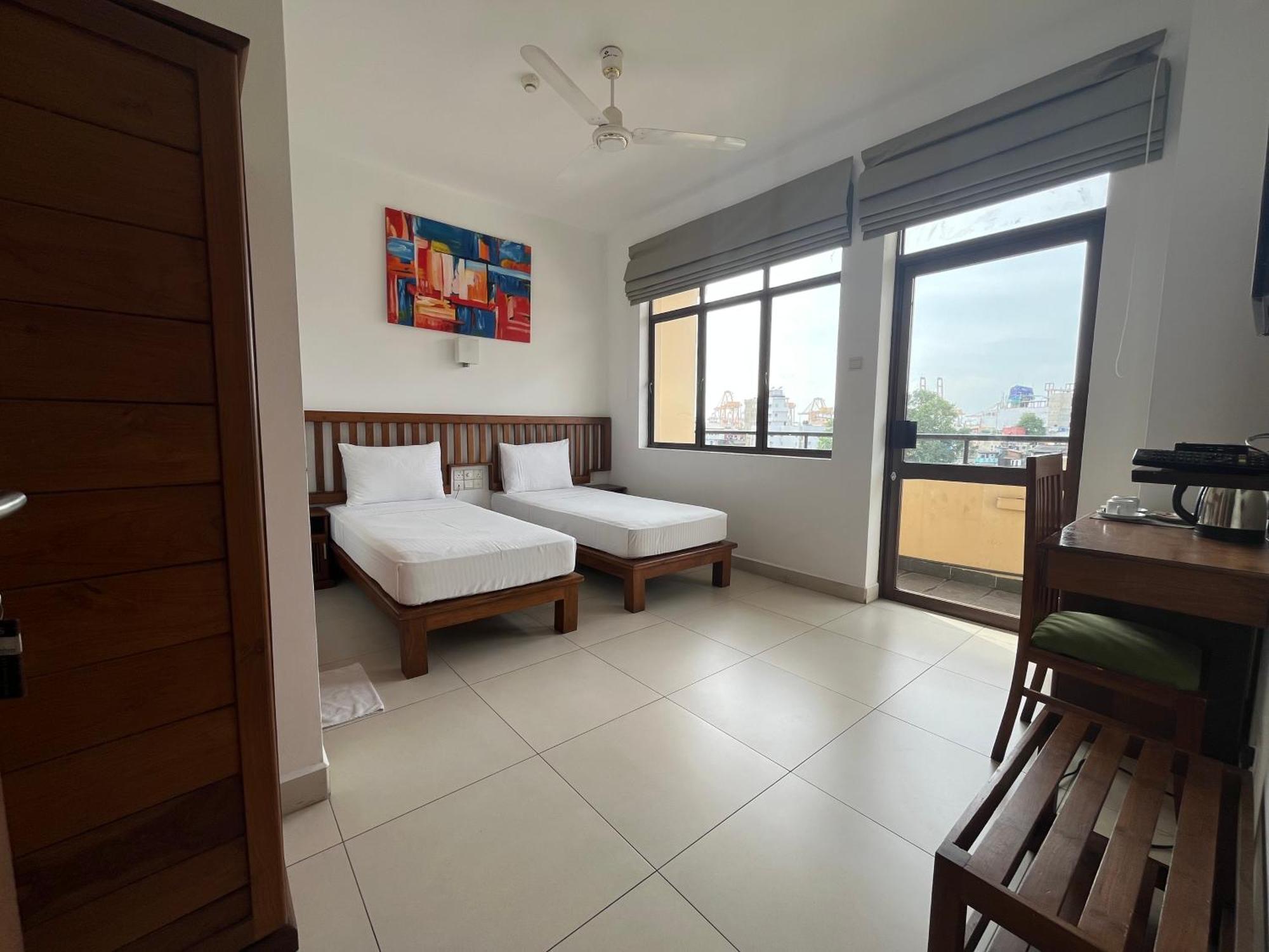 Port View Hotel Colombo