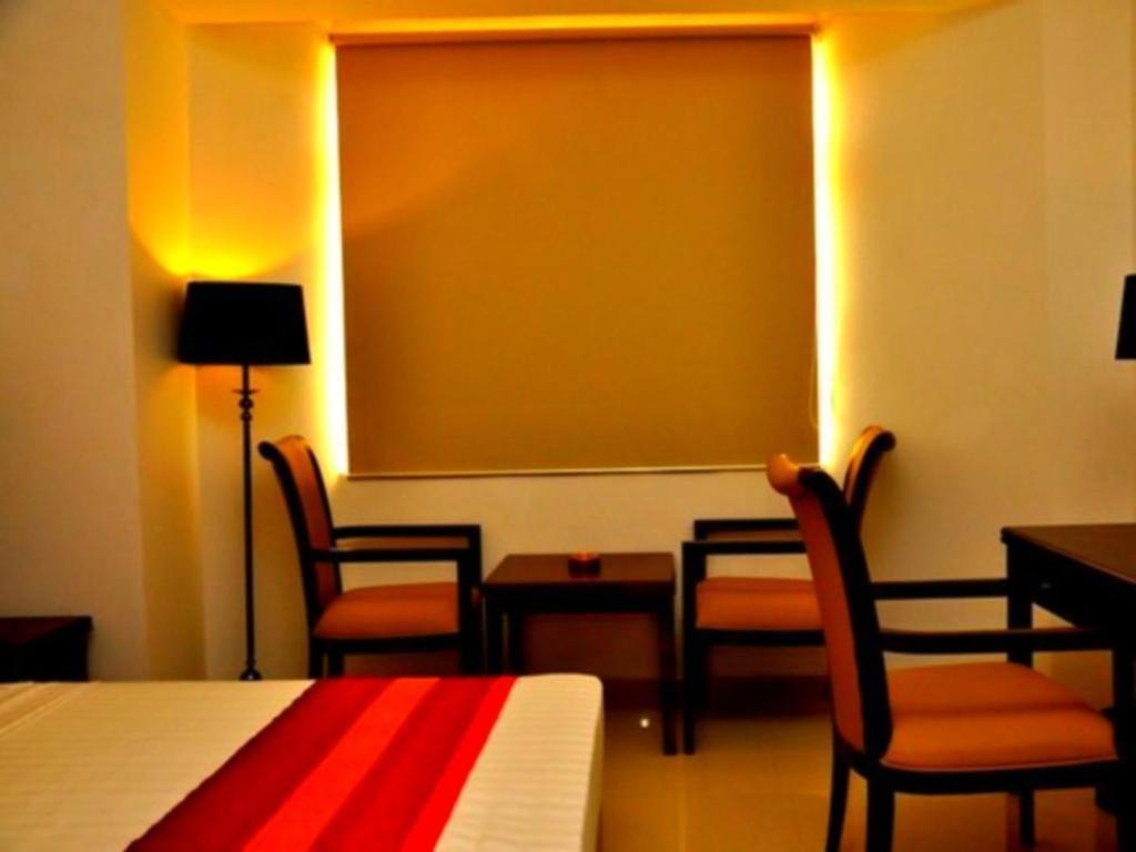 Sai Sea Hotel 3*
