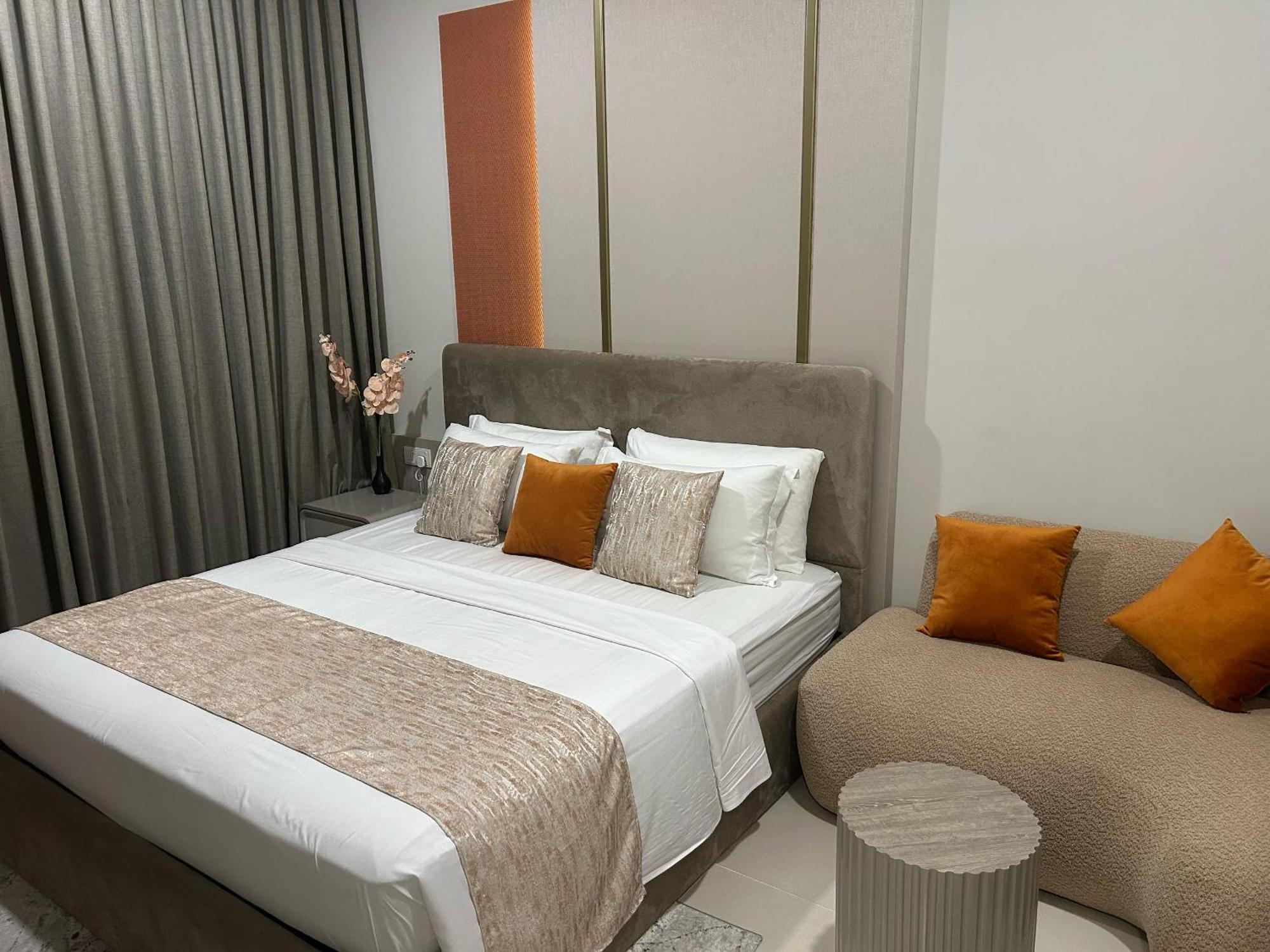 Colombo, Trizen Luxury Apartments, Sri Lanka Apartment Colombo
