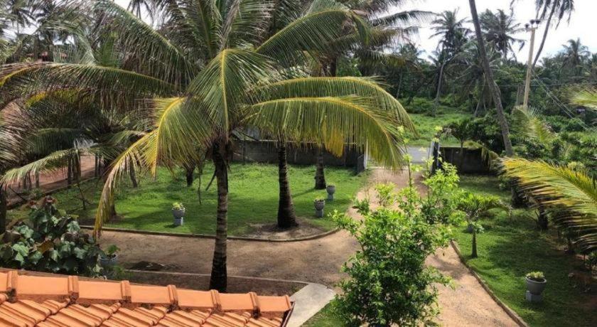 Resort C J Epamulla