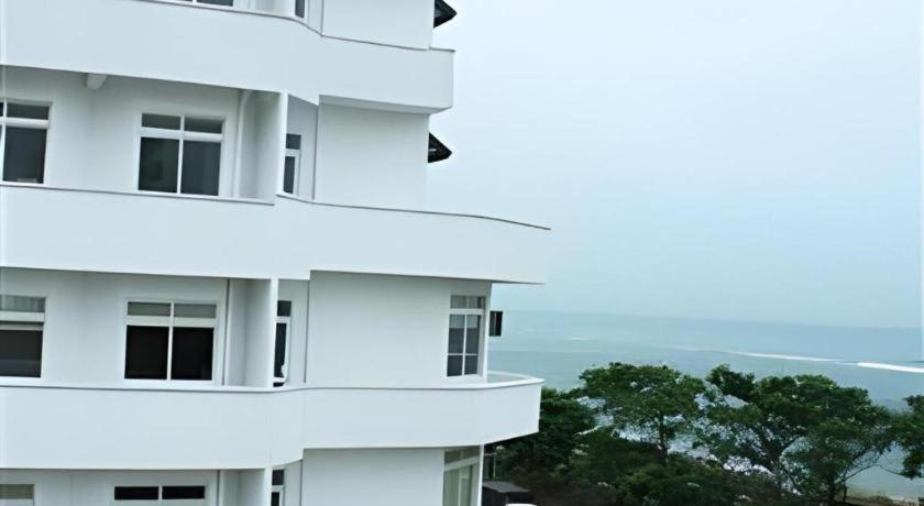 Sai Sea Hotel