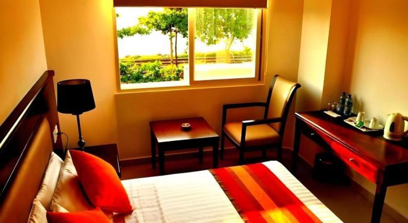Hotel Sai Sea 3*