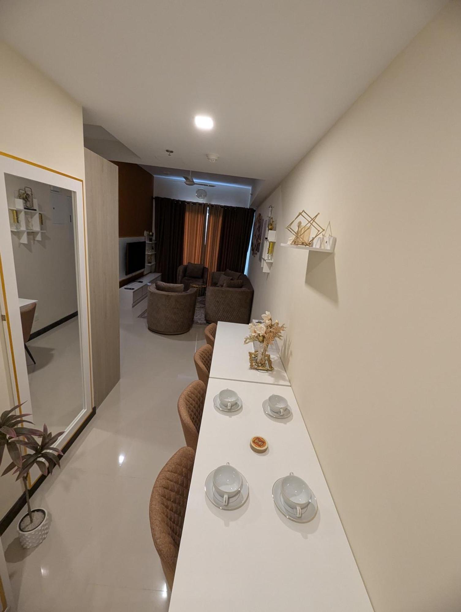 Colombo, Trizen Luxury Apartments, Sri Lanka Apartment