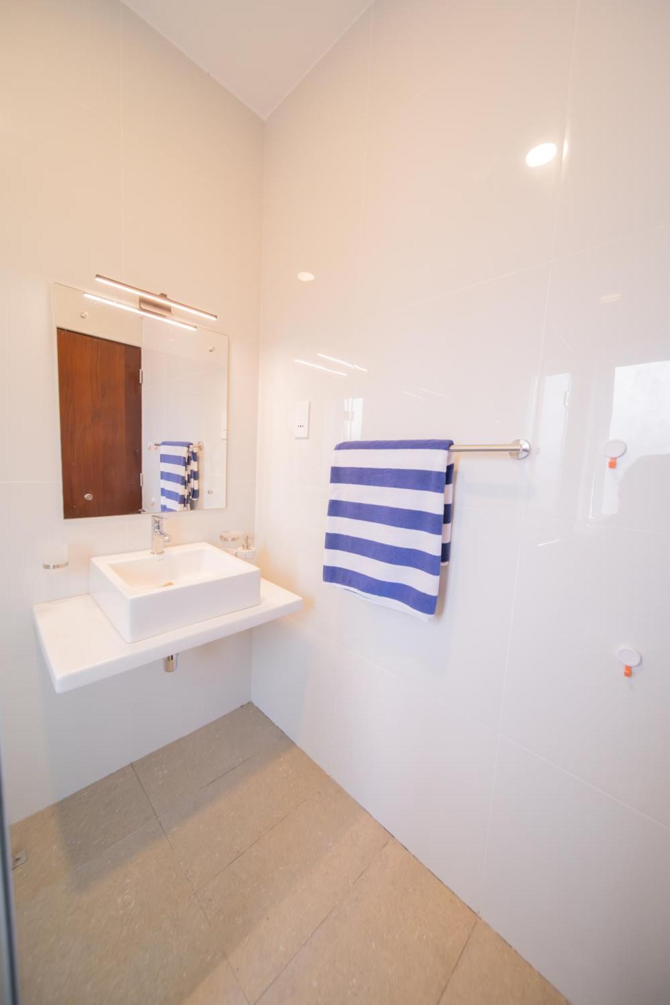 Apartment 8b Flemington
