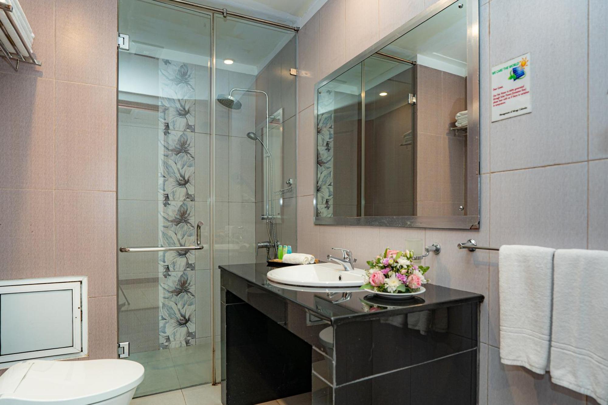 Mirage 4* Colombo