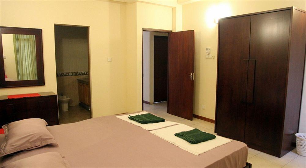 Palmyrah Residencies Hotel *
