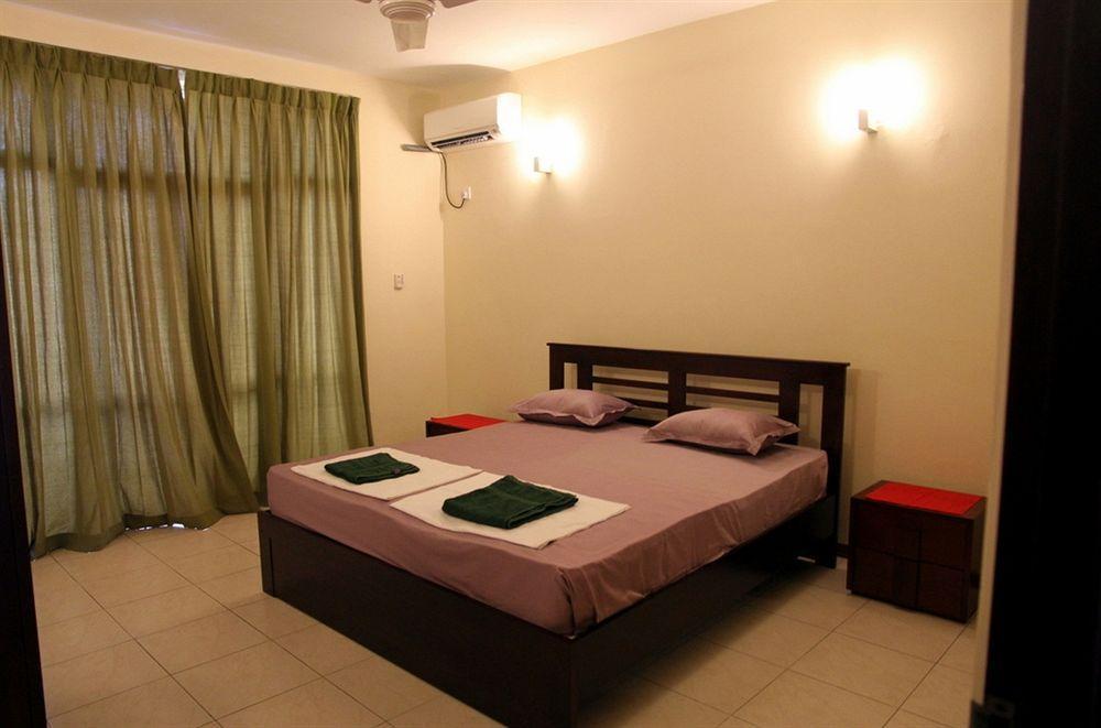 Hotel Palmyrah Residencies Colombo