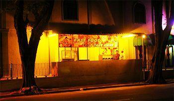 Indra Regent Hotel 2*
