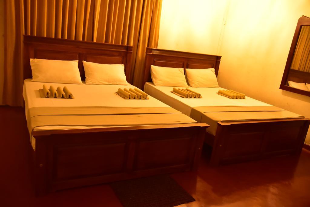 Yoho Mount Waves Hotel Colombo