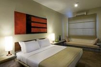 Nyne Lodge, Colombo