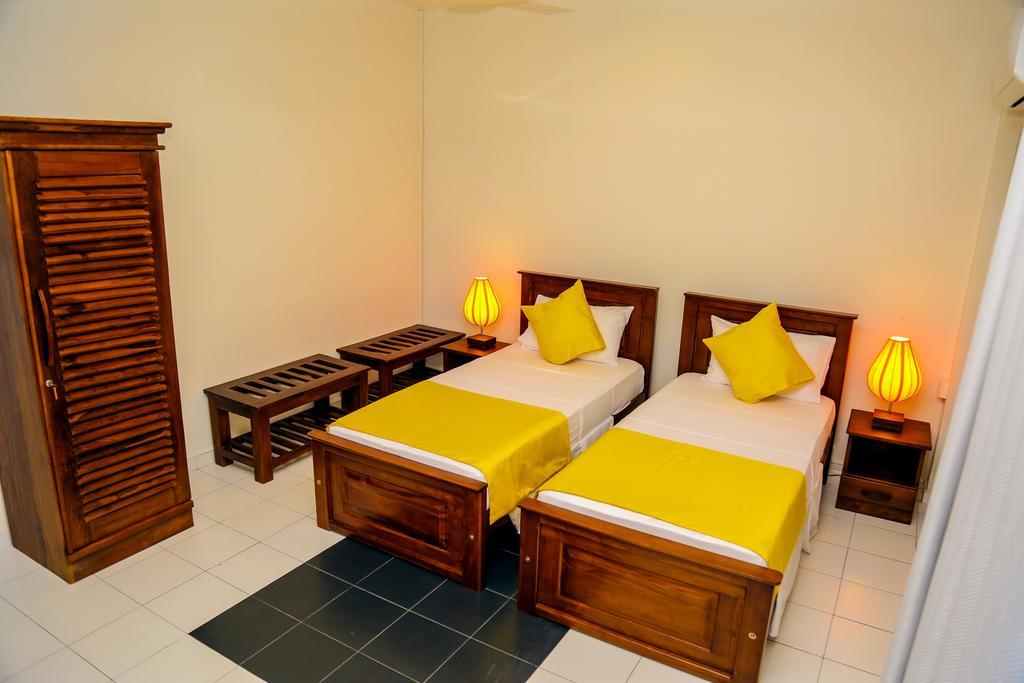 Haggai Tourist 3* Colombo