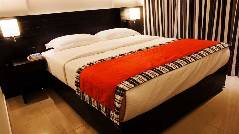 Hotel Colombo City Hotels Colombo