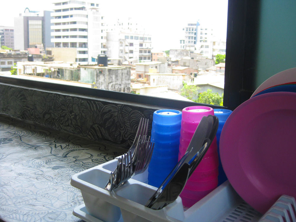 City Hostel *