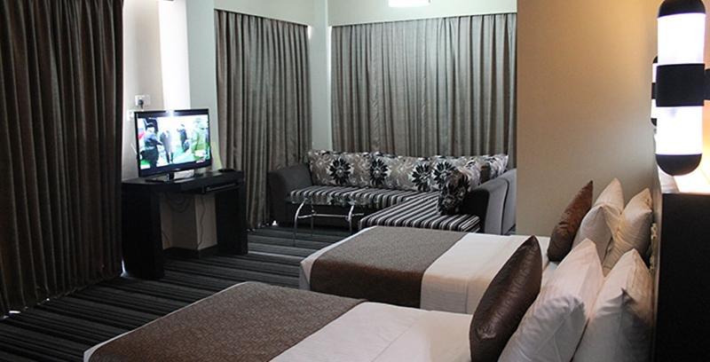 Pearl Grand 4*