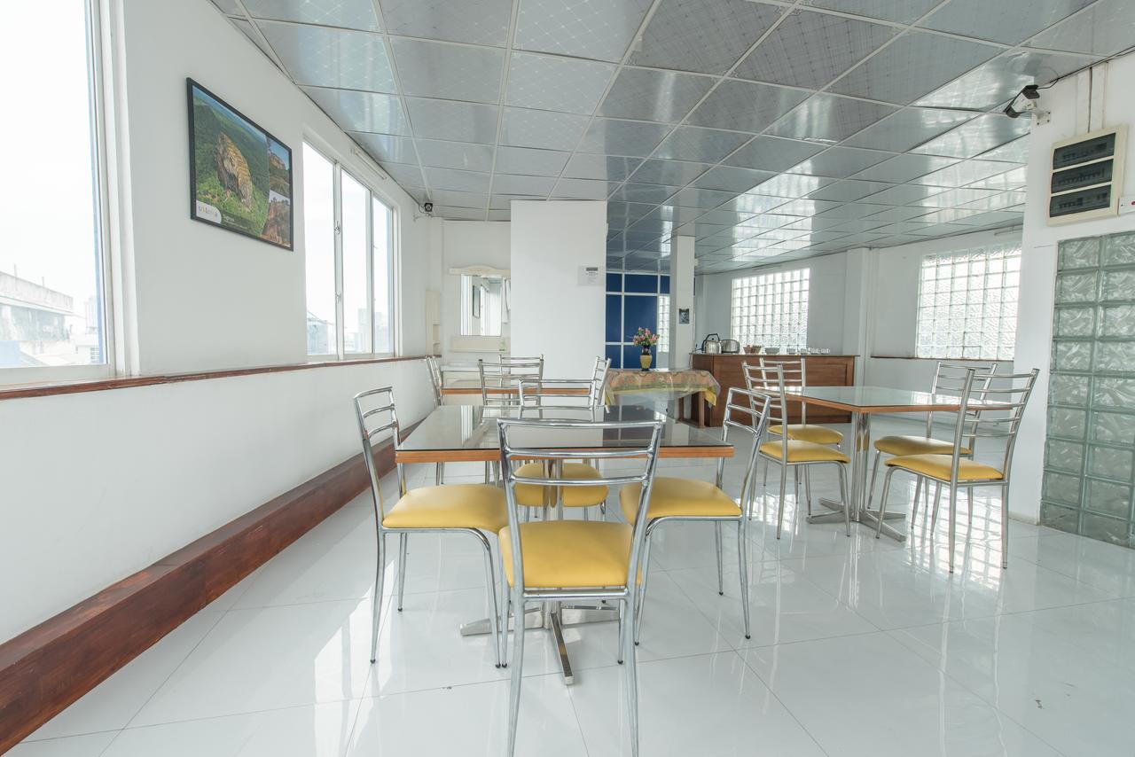 Bed & Breakfast Metro 3*
