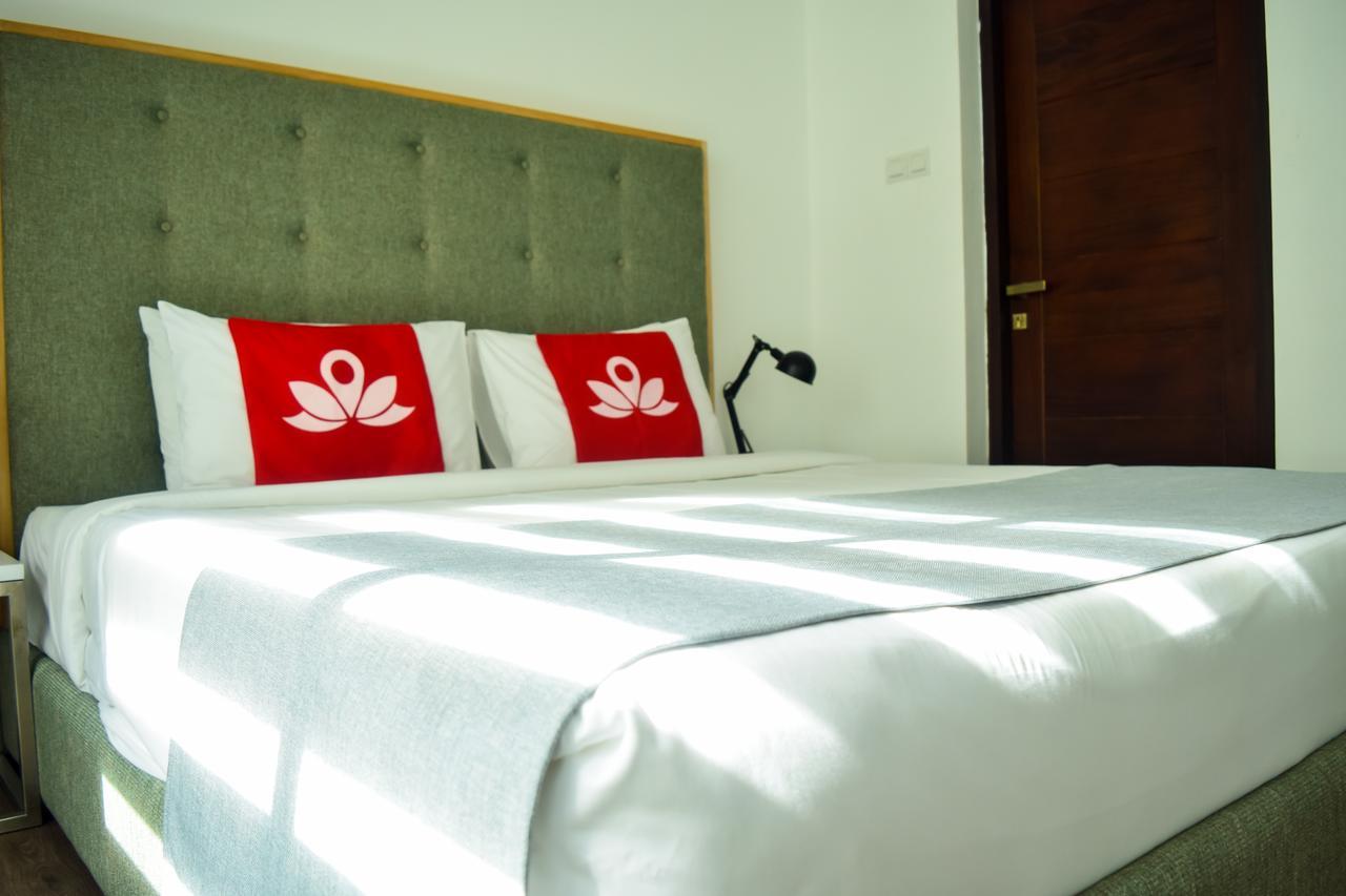 Zen Rooms Wellawatte Beach Hotel 4*