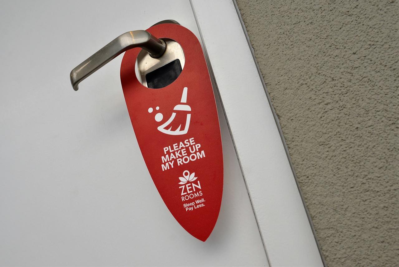 Zen Rooms Wellawatte Beach Hotel 4*