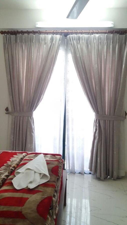 Royal Inn, Mountlaviniya