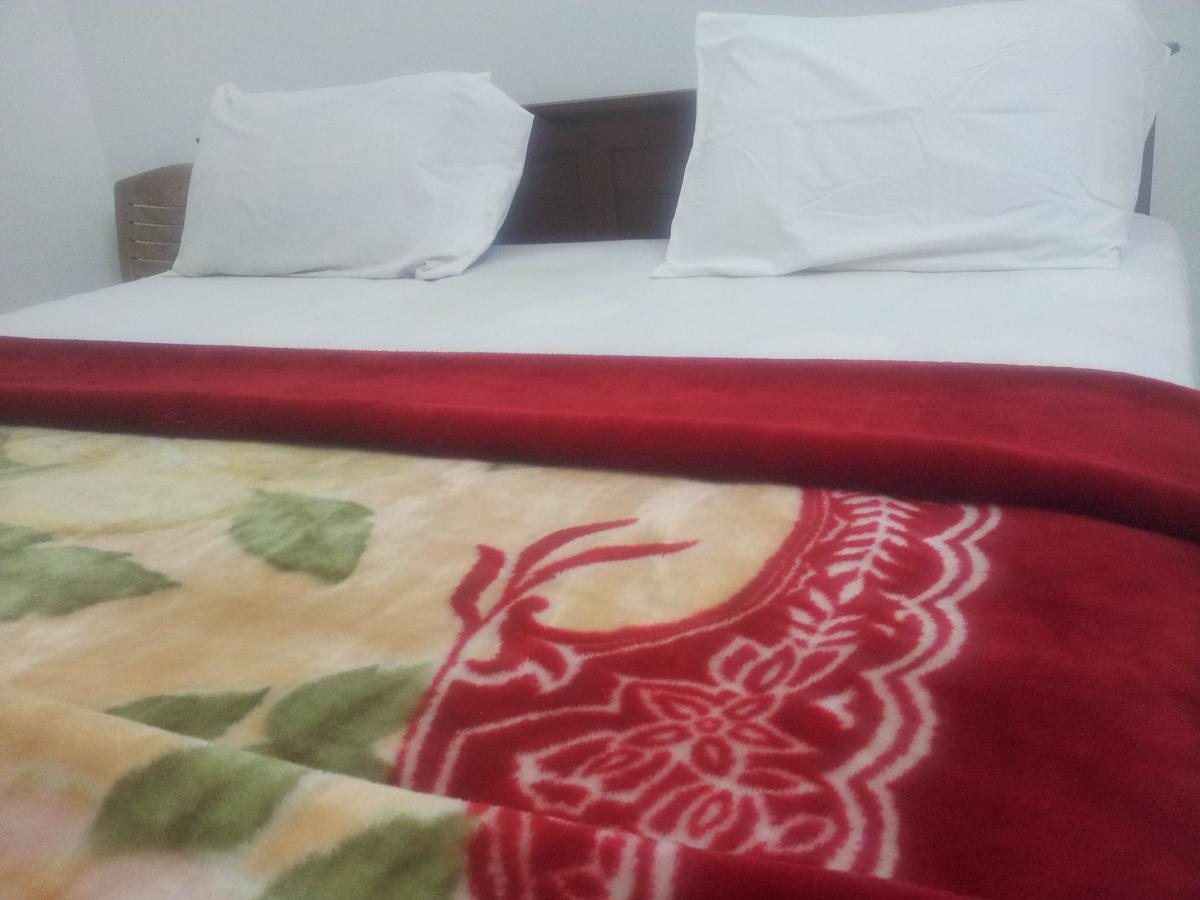 Royal Inn, Mountlaviniya *