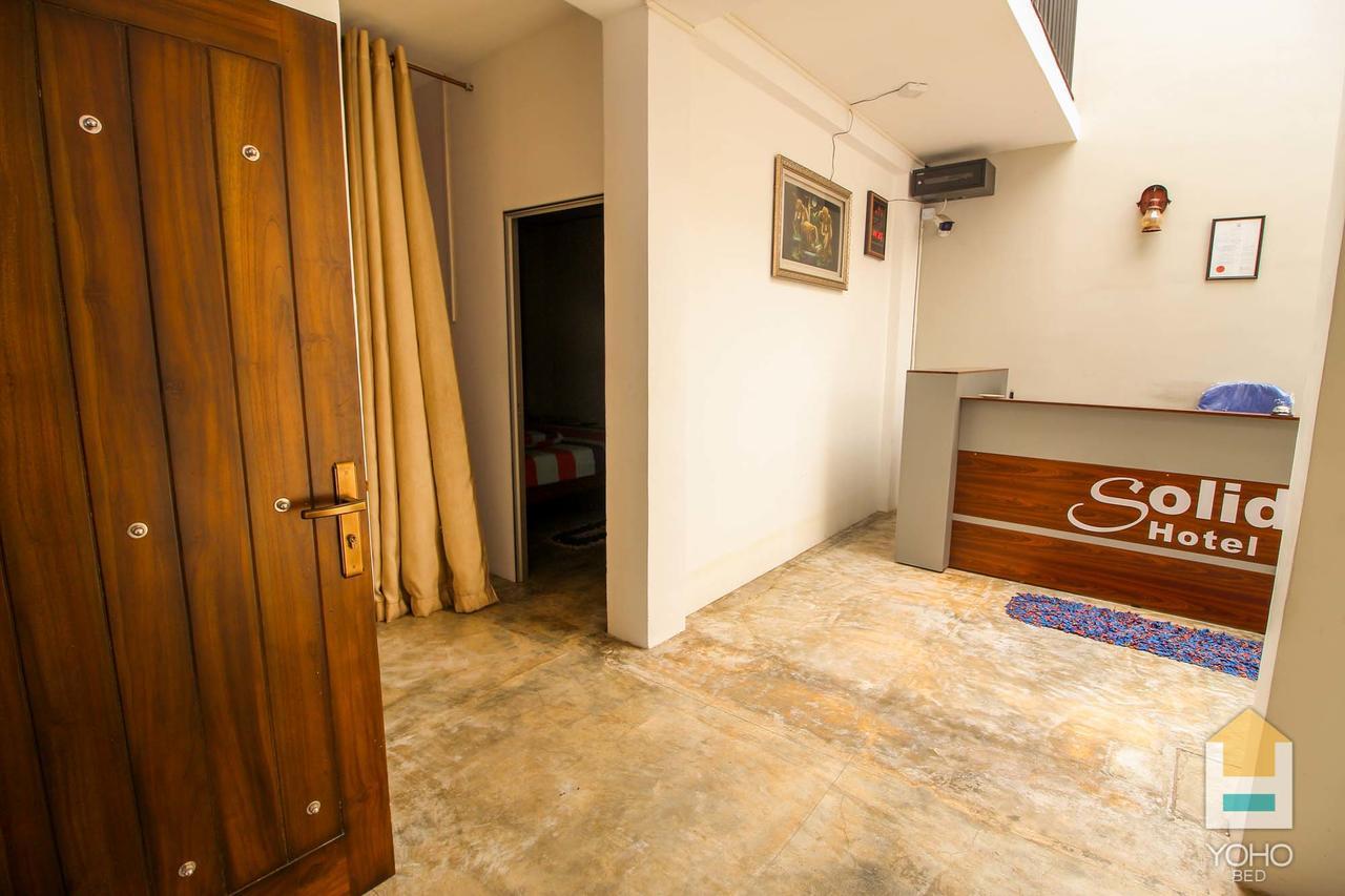 Hotel Yoho Solid Borella