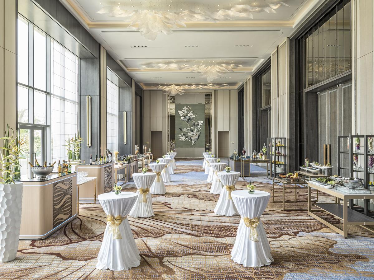 Shangri-la 5*