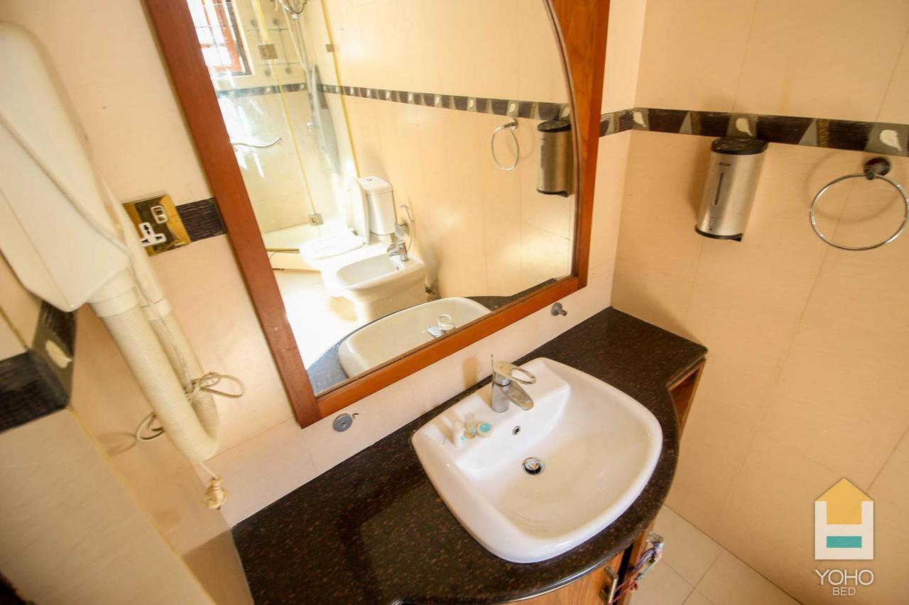 Yoho Avana Hotel 2*