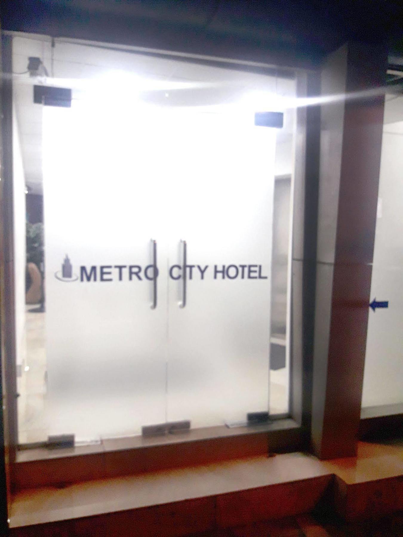 Metro Bed & Breakfast