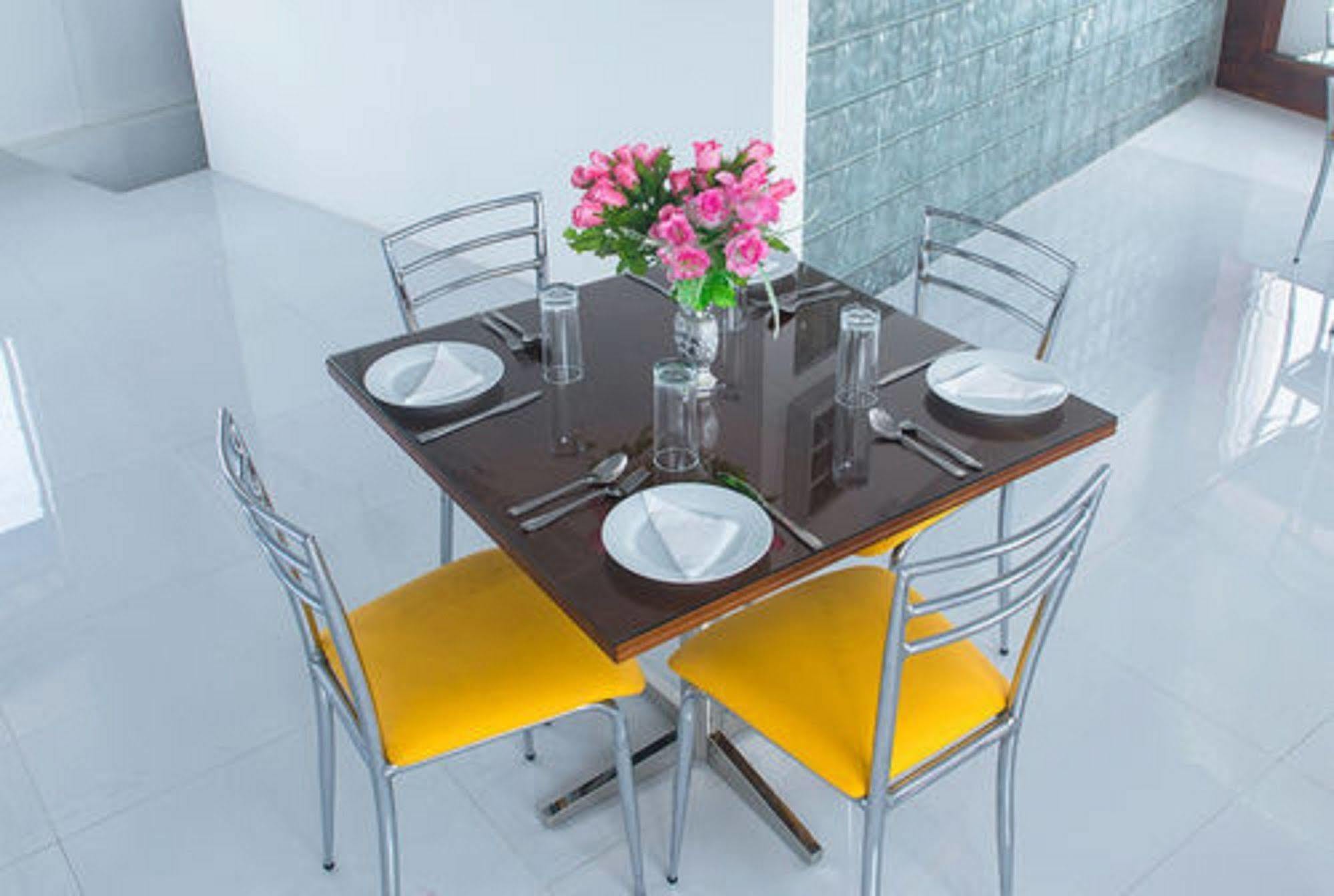 Bed & Breakfast Metro 3*