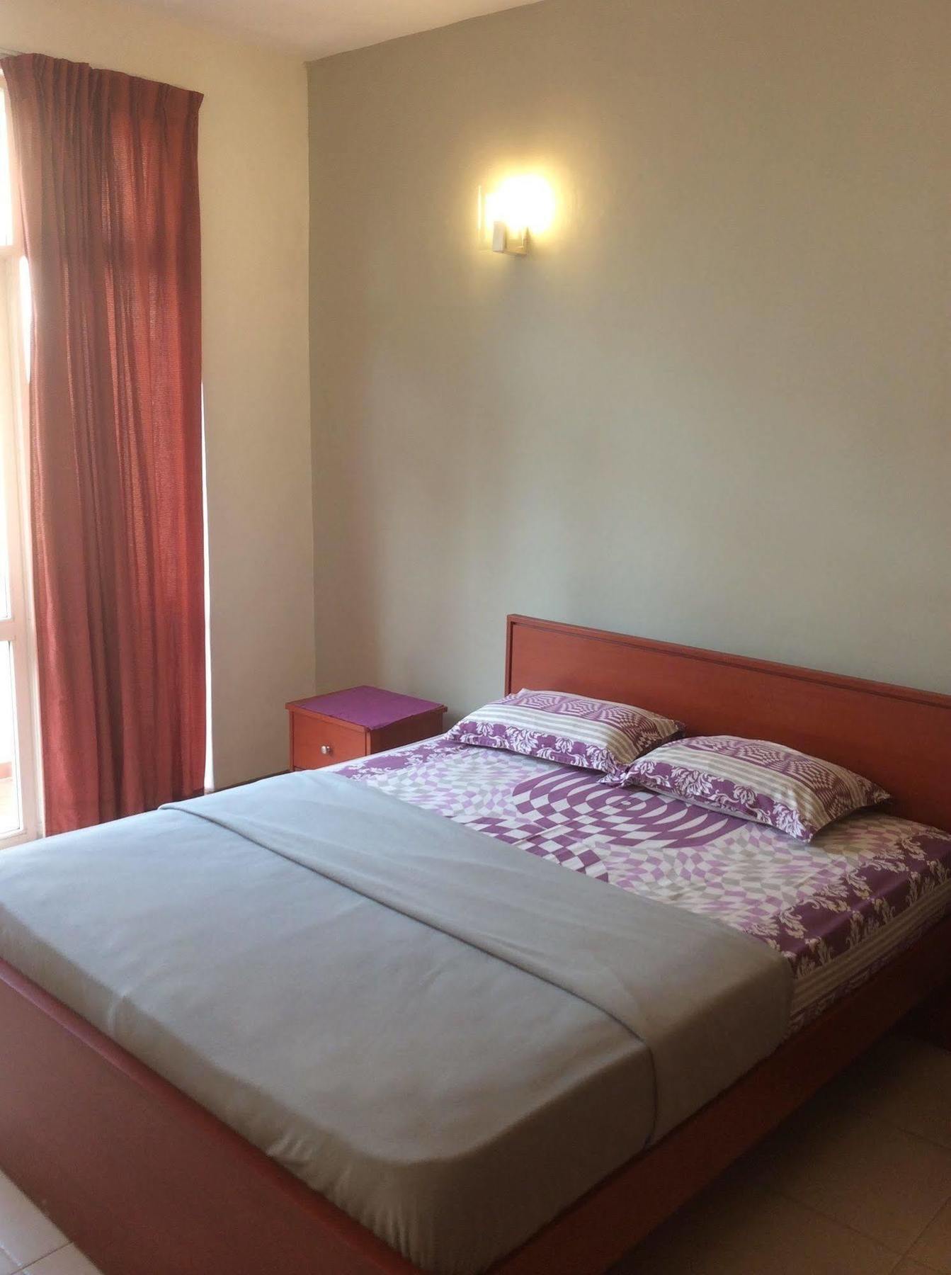 Palmyrah Residencies Hotel *
