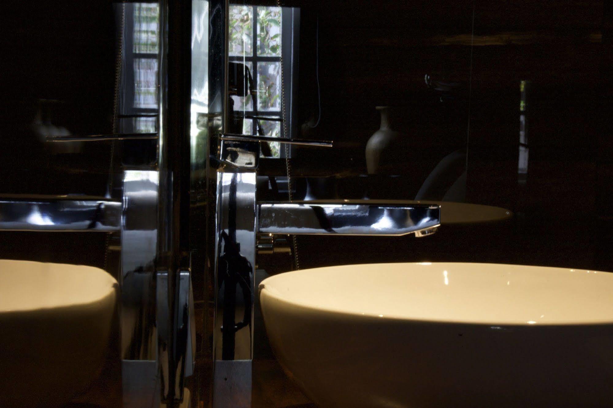 Raha Bed & Breakfast