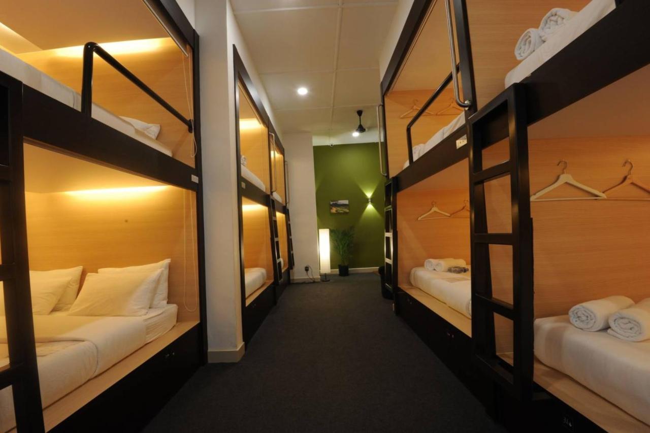 Star Anise Boutique Capsules Colombo