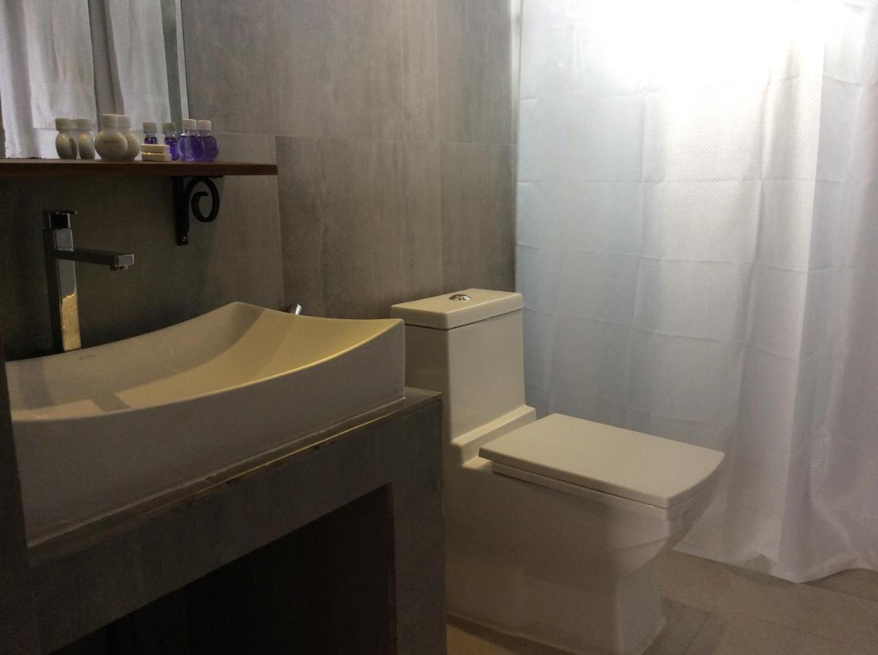 Guest house Haggai Tourist Colombo
