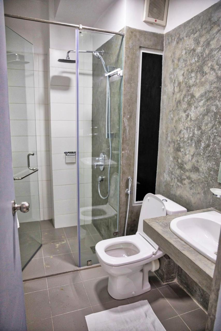 Hotel C 1 3*