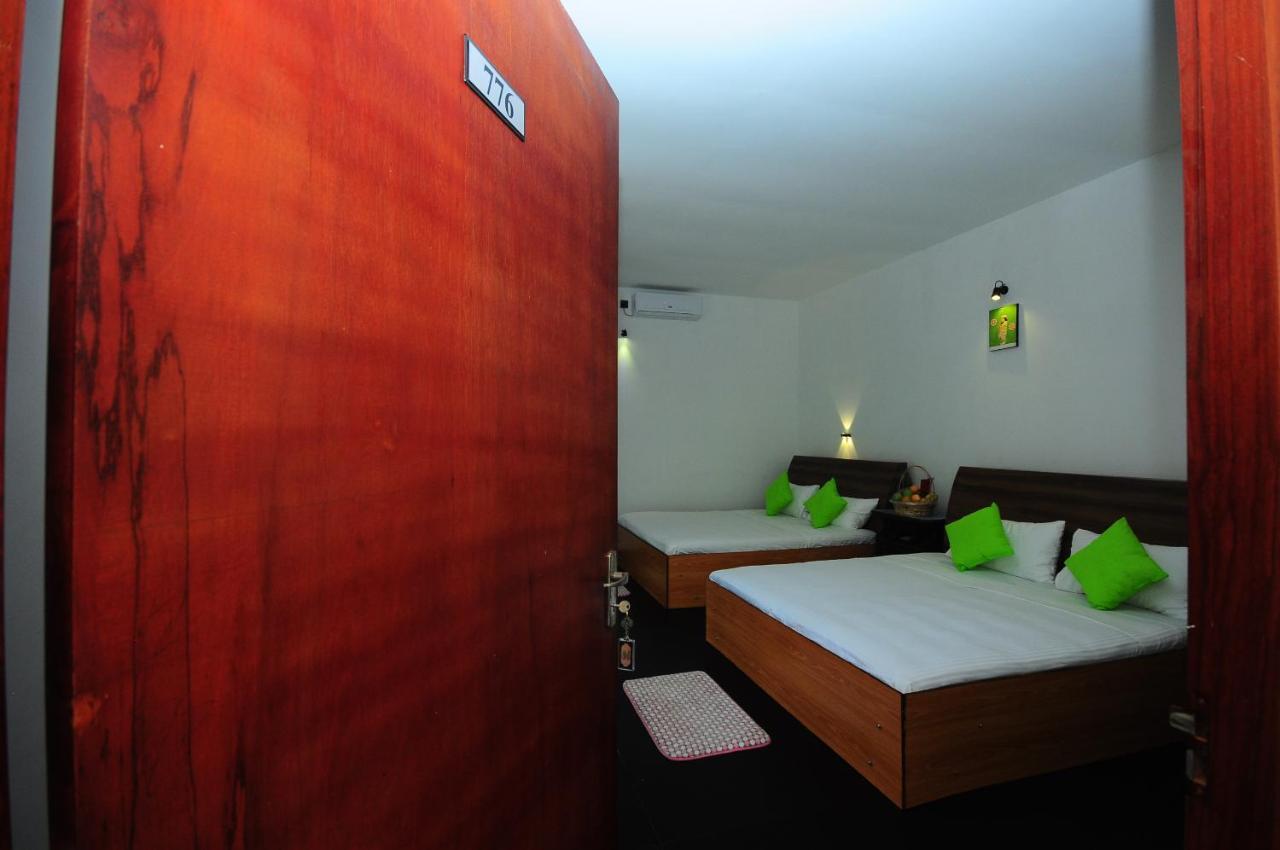 Hotel Villuwa Padukka 3*