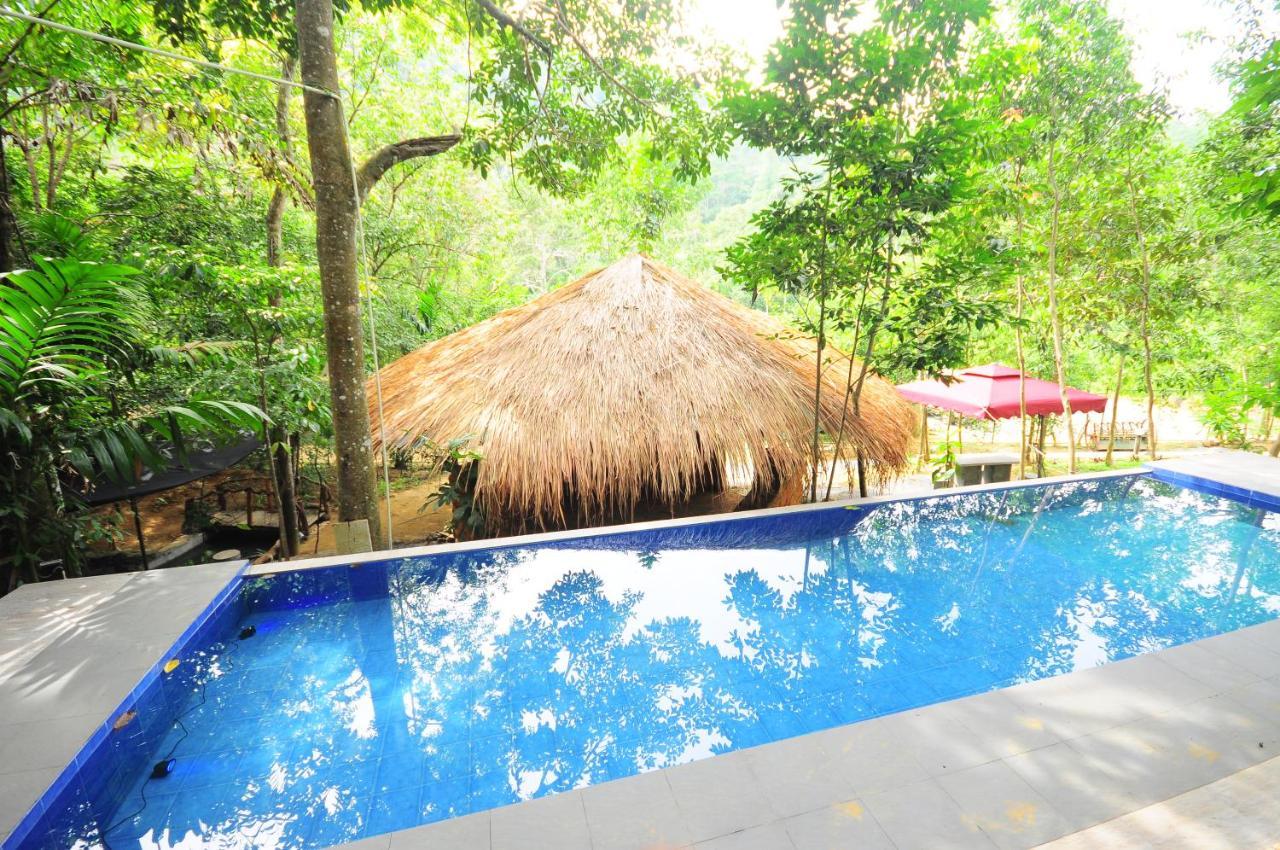 Villuwa Padukka Hotel Colombo