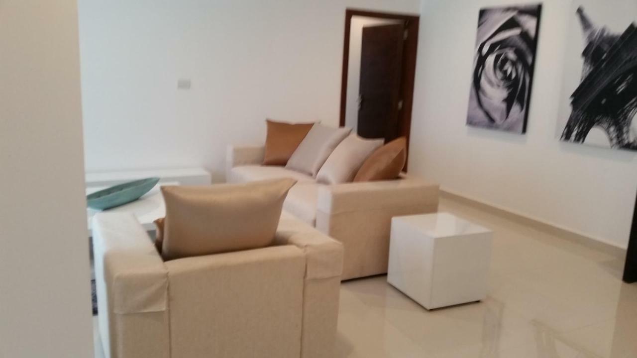 Platinum One - Private At #1 Bagatalle Road, Unit 7-1 3 Apartamento *