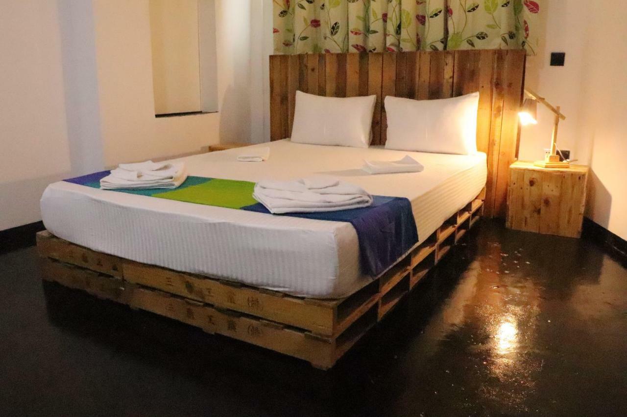 Hostel Miracle *