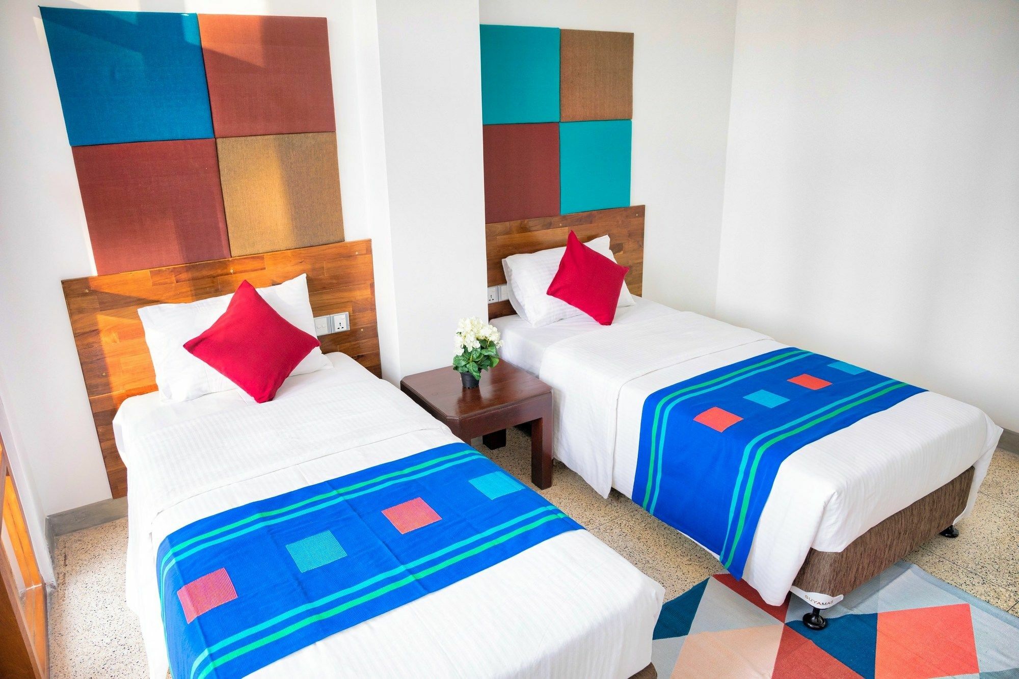 C 1 Hotel