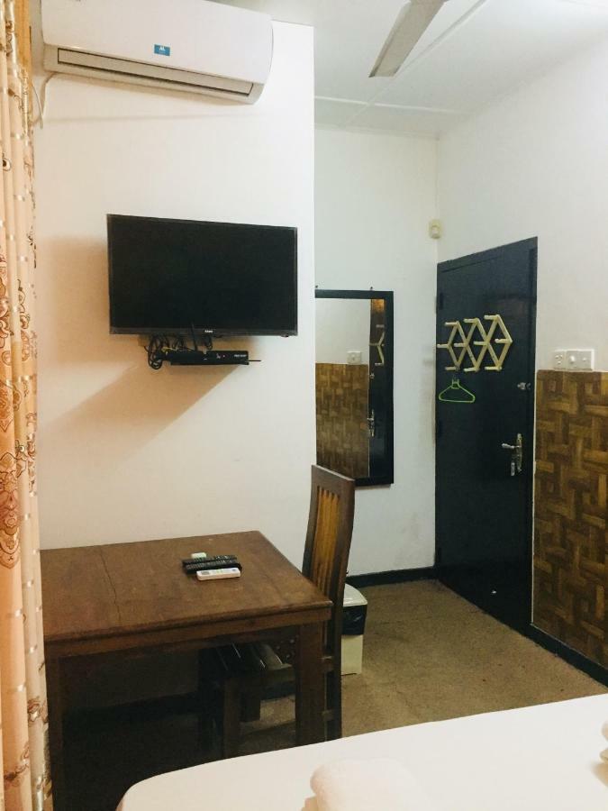 Lavendra Hotel 2*