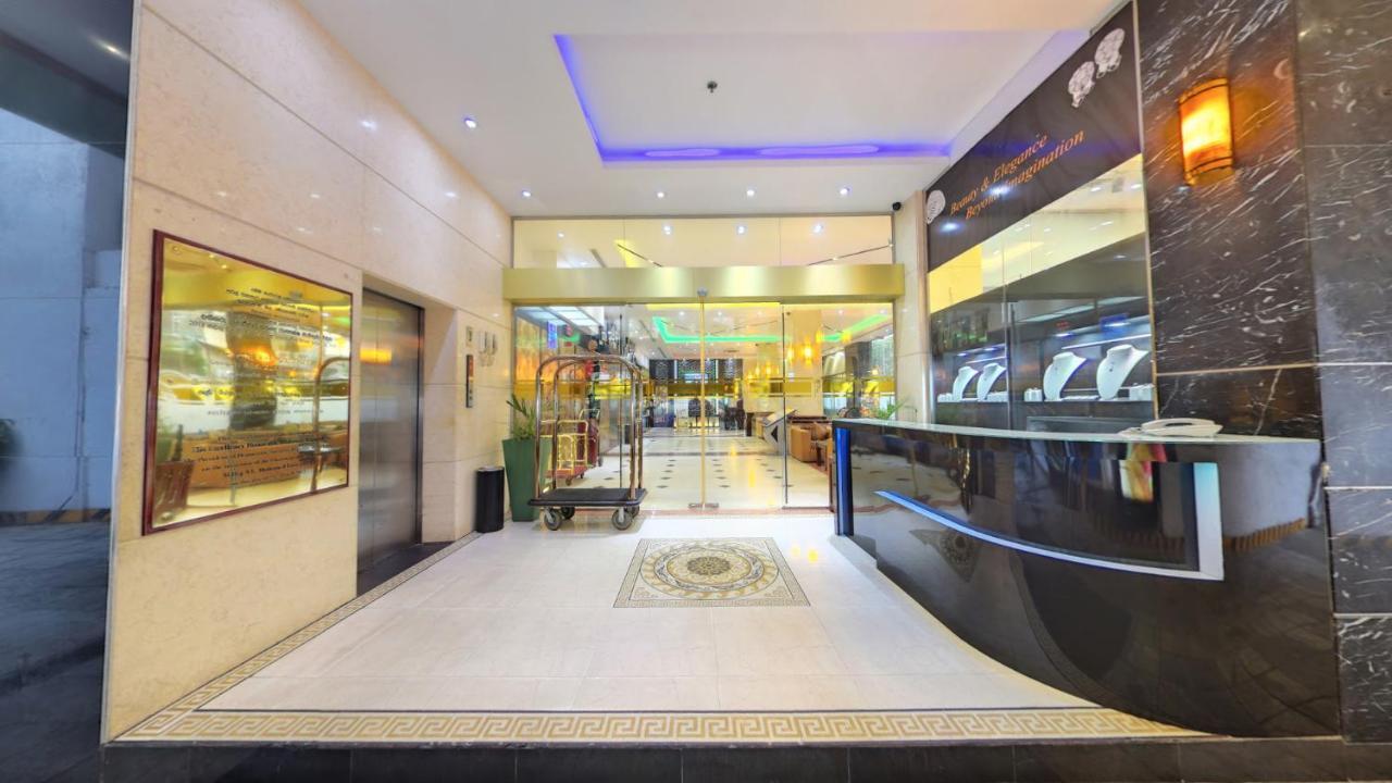 Pearl Grand Colombo