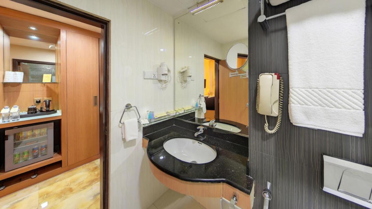 Pearl Grand Hotel Colombo