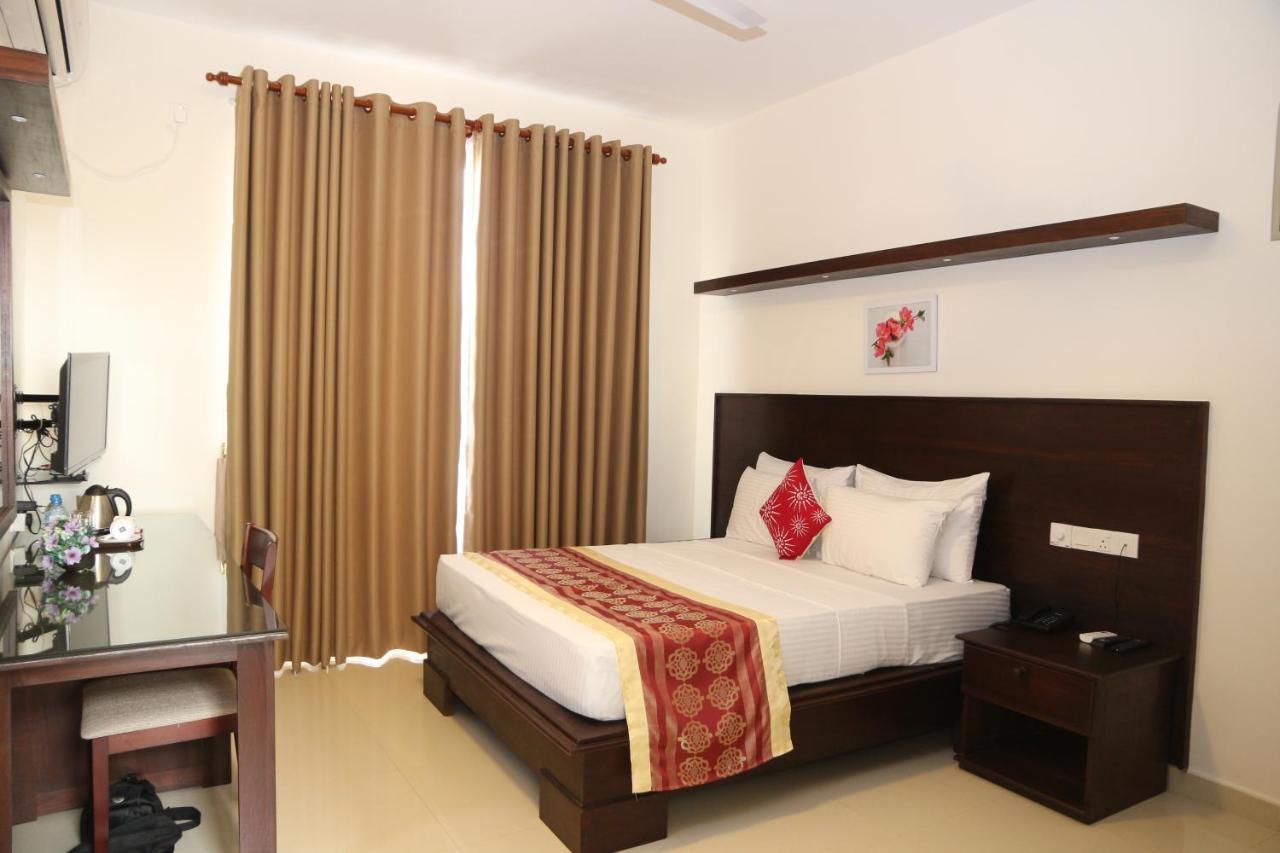 Nelly Marine Colombo